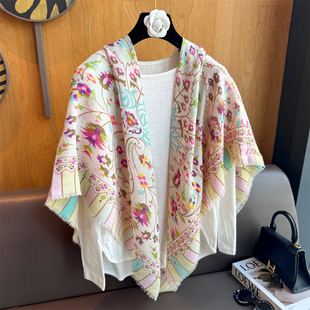 2025春夏新款 花卉围巾女复古方巾空调房护颈丝巾防晒棉麻披肩纱巾