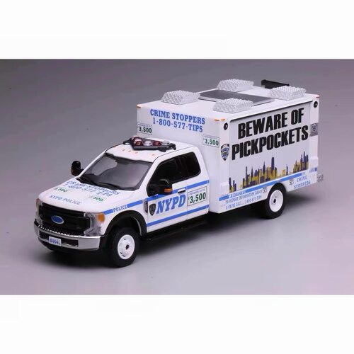 596 1：64 NYPD宣传车F550 合金汽车模型