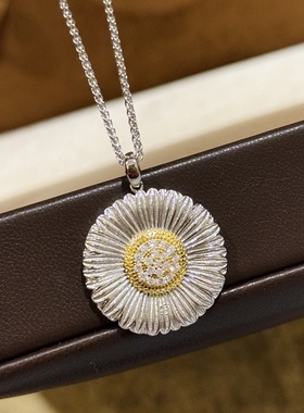 欧美时尚布契风雏菊太阳花项链通体925纯银大号圆形吊坠拉丝褶皱