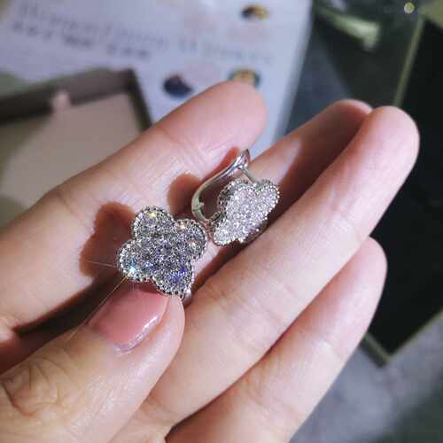 小众满钻四叶草高级感法式纯银针