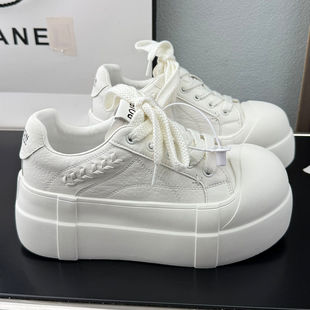 休闲板鞋 2026春季 女轻便松糕面包鞋 厚底增高7cm小白鞋 百搭 新款