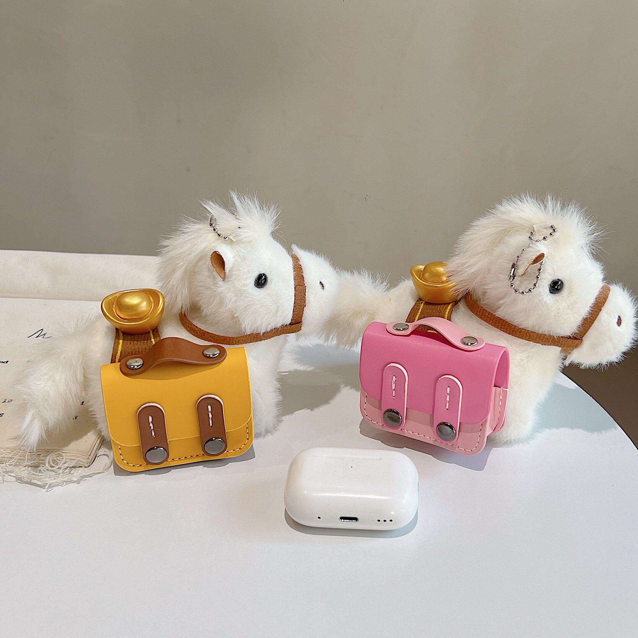 立体小马适用airpods4保护套airpodspro2保护壳3三代毛绒airpod苹果蓝牙耳机套盒秋冬ipod书包Pro3二四代可爱