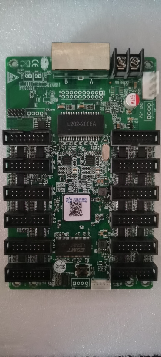 RV908M32 RV908V32控制系统12个排线口支持32扫led全彩显示屏