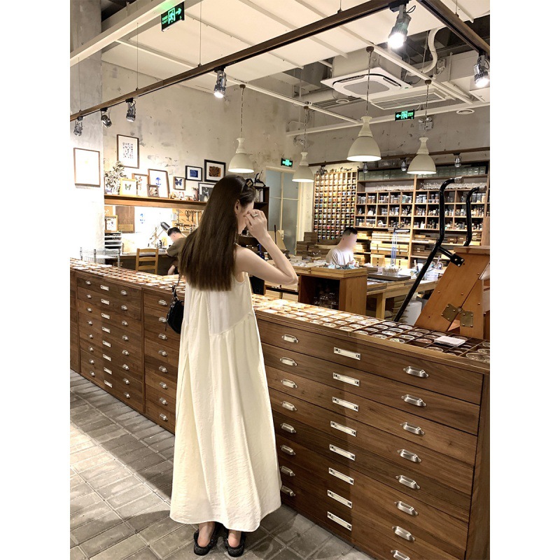 aaaaxbb 尼德兰派 三色温柔背心长裙女圆领压褶垂坠感气质连衣裙