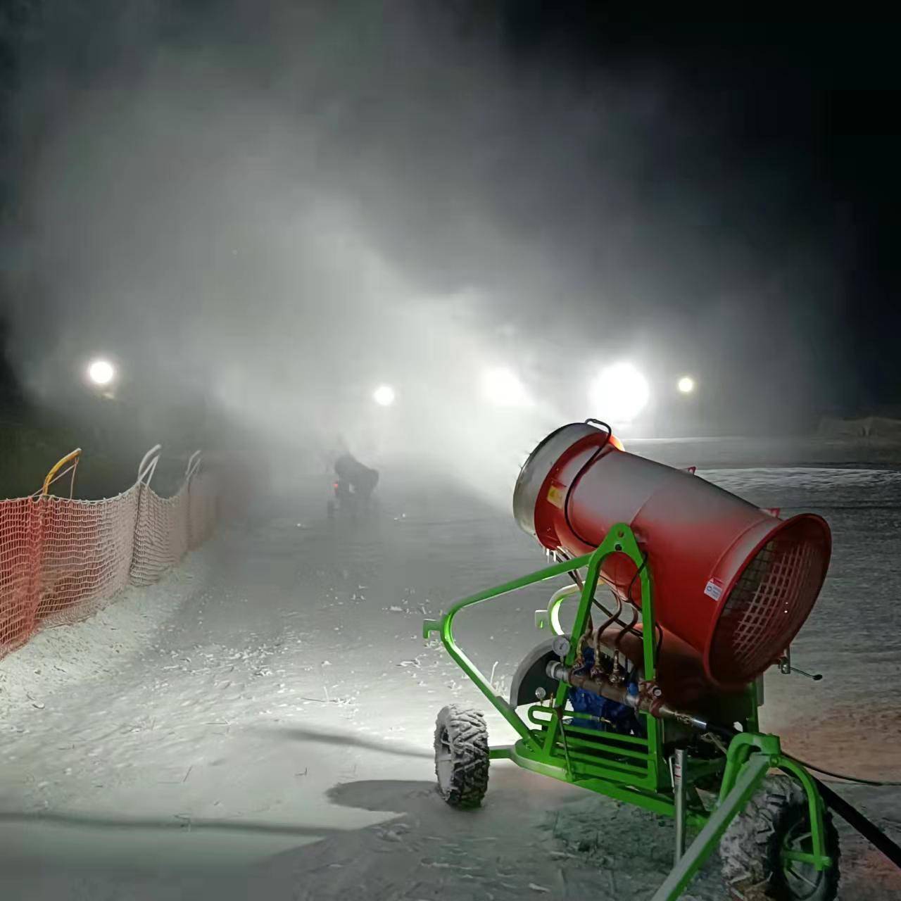 滑LRV雪场公园人工大制雪吹机型型小制雪冷剂造雪机远程遥控不锈