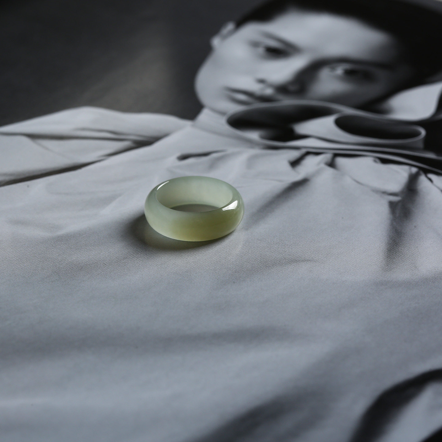 1号戒指 新疆和田玉糖料糖青玉小尺码圆弧素圈指环 尾戒 1109,珠宝/钻石/翡翠,手饰,淘宝优惠券,粉丝福利购,淘宝优惠卷