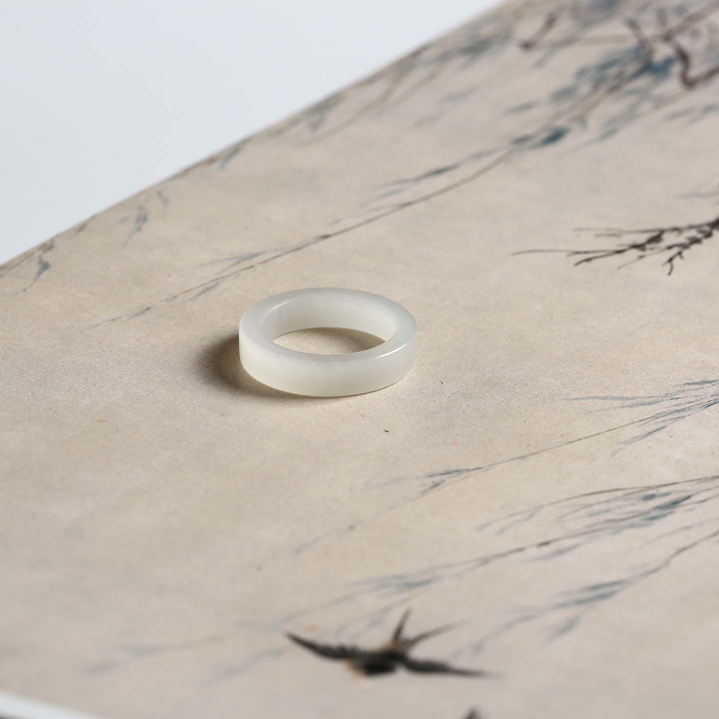 14号戒指 和田玉烟紫直切款方口指环 7034