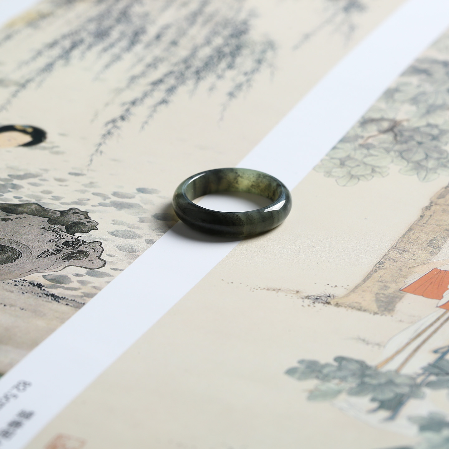 20号戒指 新疆和田玉青花泥鳅背圆弧素圈指环 434