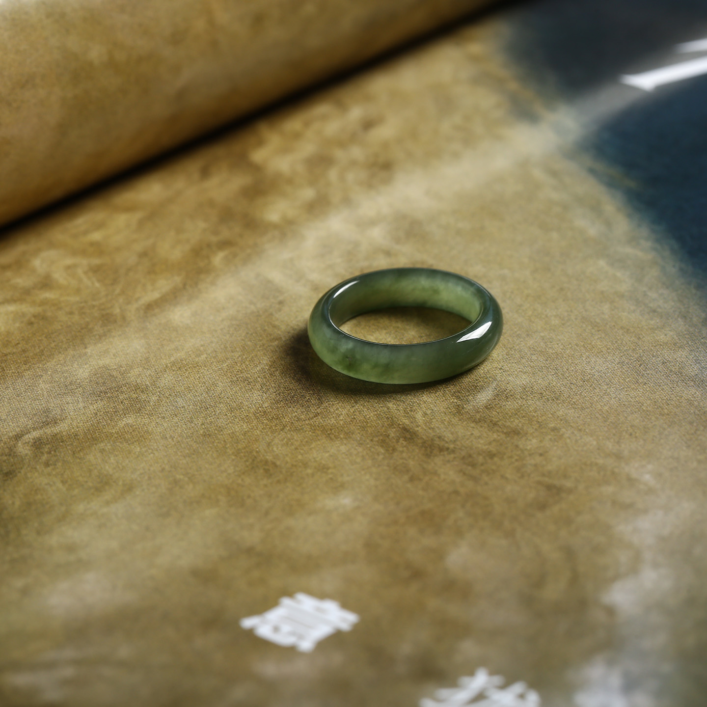 17号戒指 和田玉晴水青白圆弧素圈指环 476