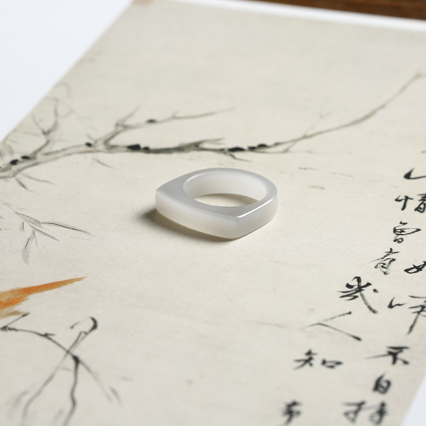 13号戒指 和田玉烟紫窄条马鞍款指环 7010