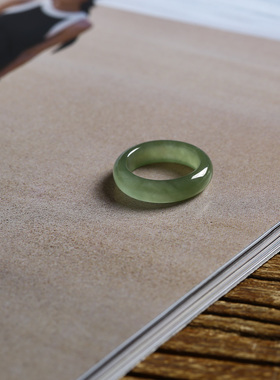 7号戒指 和田玉晴水青白小尺码圆弧素圈指环 尾戒 2908