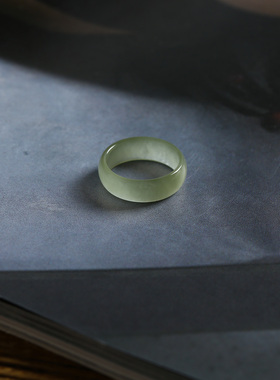 4号戒指 和田玉晴水青白超薄款小尺码圆弧素圈指环 尾戒 2870