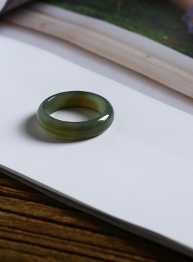 20号戒指 新疆和田玉糖料糖青玉泥鳅背圆弧素圈指环 2850