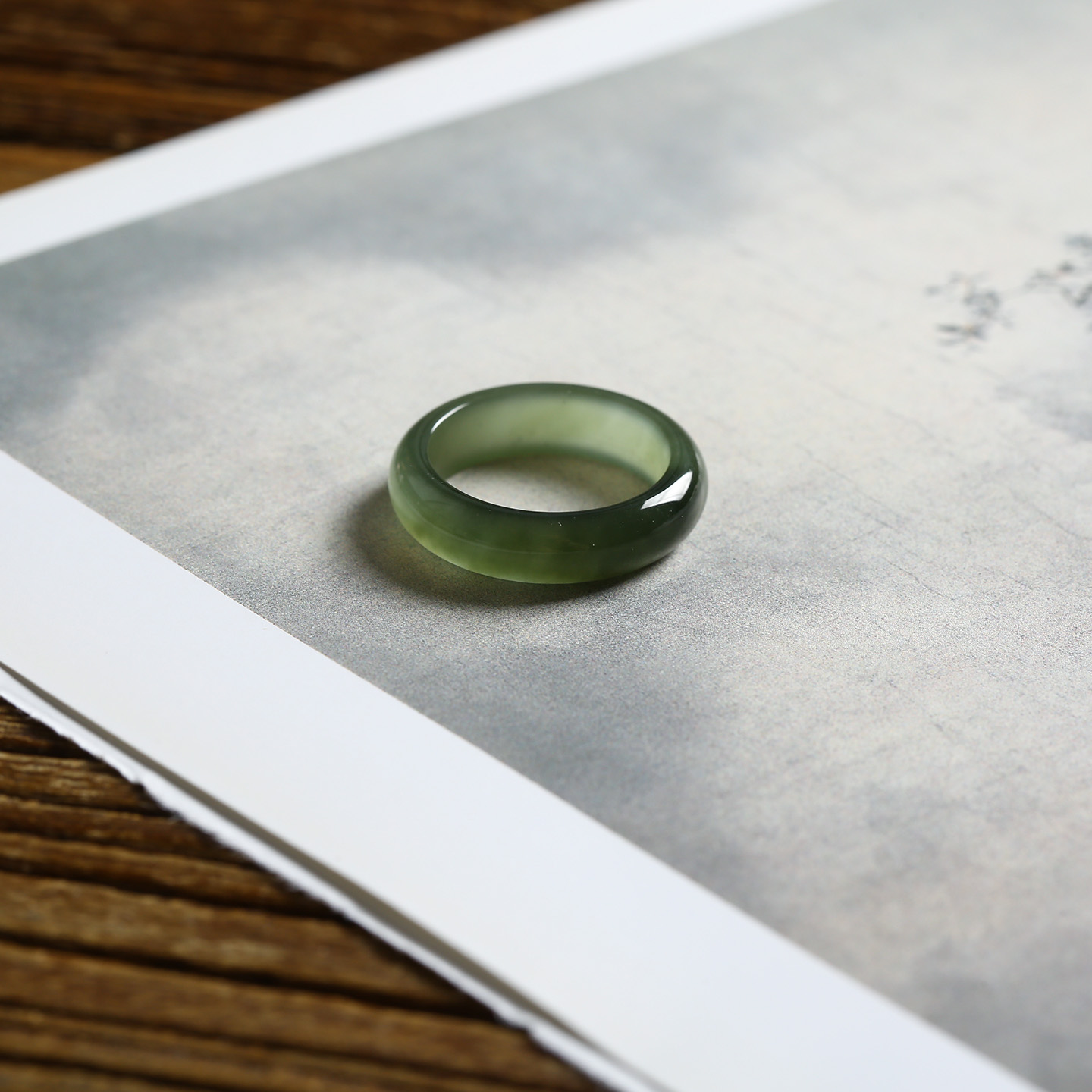 13号戒指 和田玉晴水青白泥鳅背圆弧素圈指环 8127