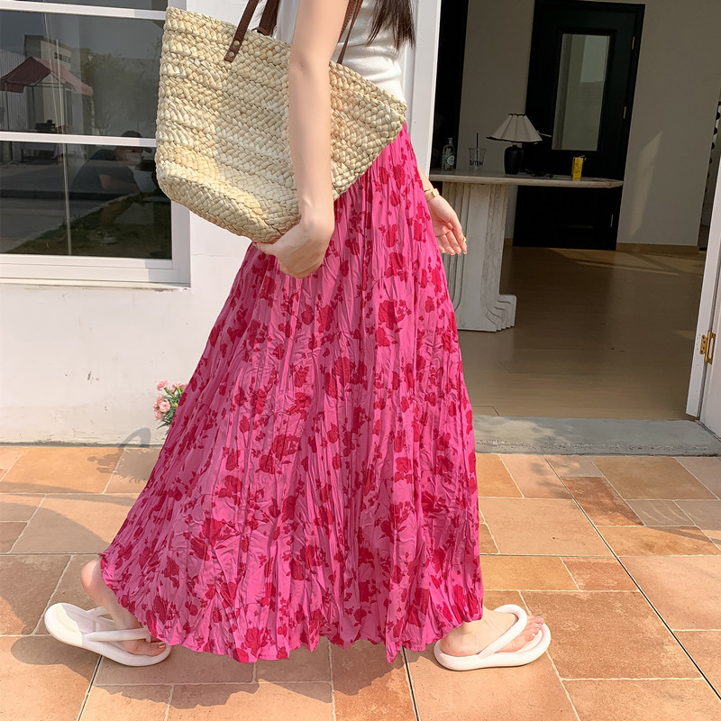 实拍2025春夏新款韩系风碎花裙褶皱半身裙夏季百搭显瘦森女长裙