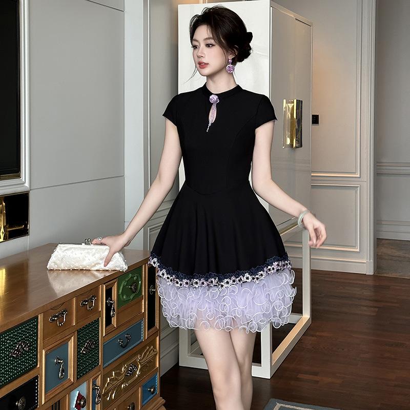 小个子连衣裙女轻奢高级感国风气质旗袍领收腰超好看绝美小礼服裙