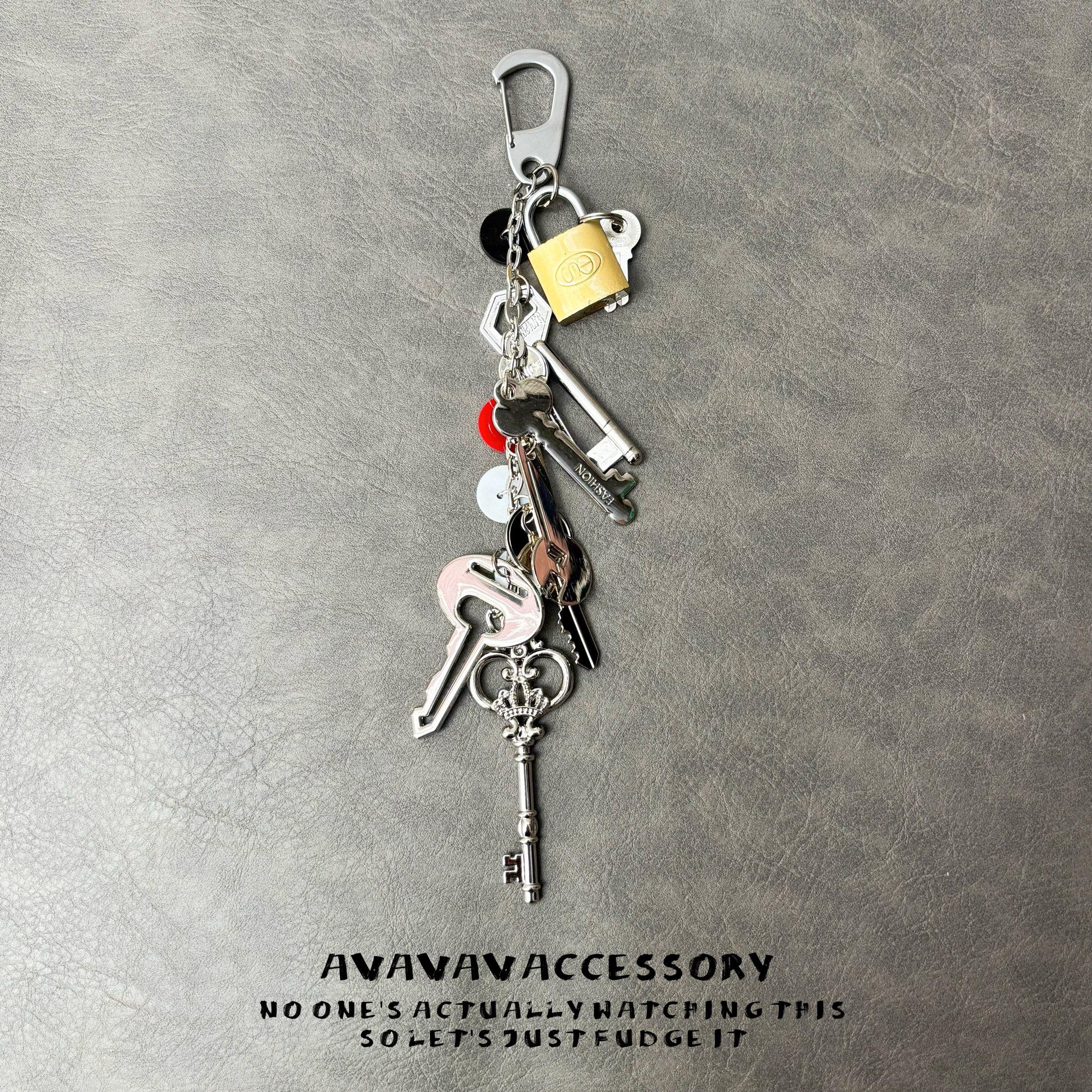 AVAVAV小众设计感钥匙串挂件高级感包包挂饰复古cleanfit潮流配饰