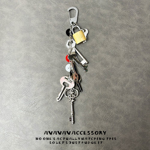 AVAVAVA小众设计感钥匙串挂件高级感包挂饰复古cleanfit潮流配饰
