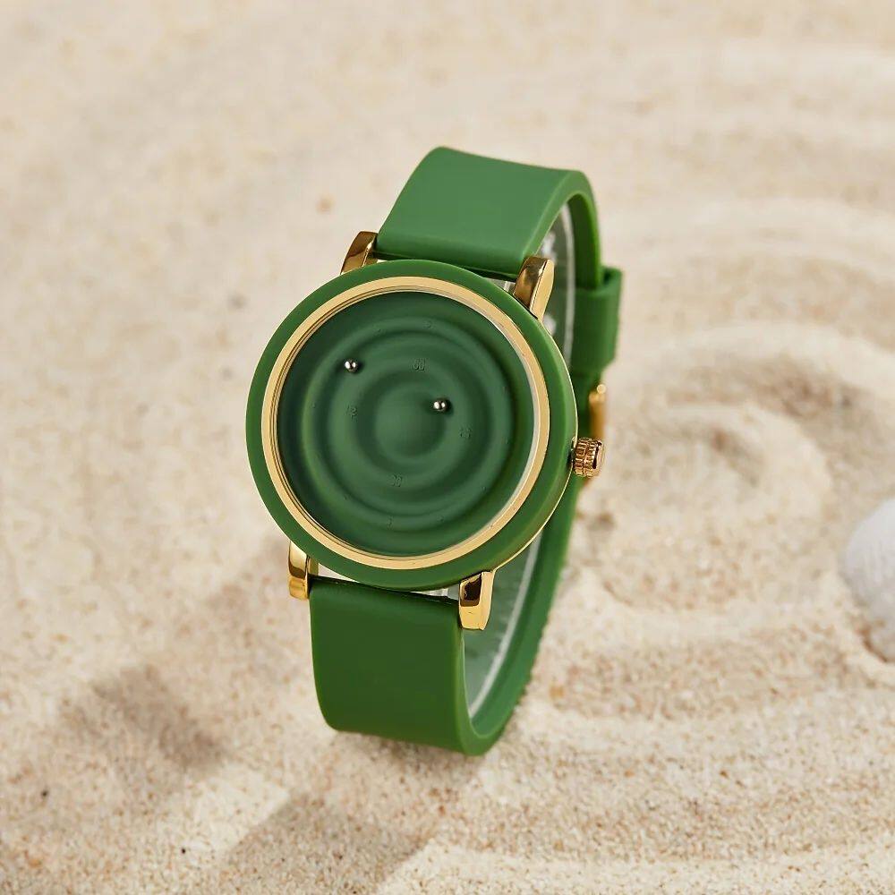 Personalized fashionable floating magnetic pointer free ball