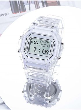 Sports Electronic Watch Waterproof Matcha Green Men and Wome