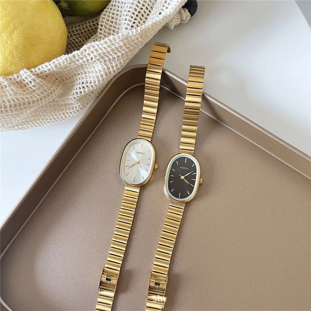 Metal Linked Watch with Oval Dial Compact Korean Women's Wat