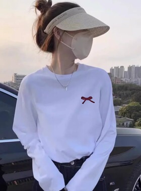 简约基础款白色纯棉长袖T恤女内搭2026秋冬季打底衫洋气加绒上衣