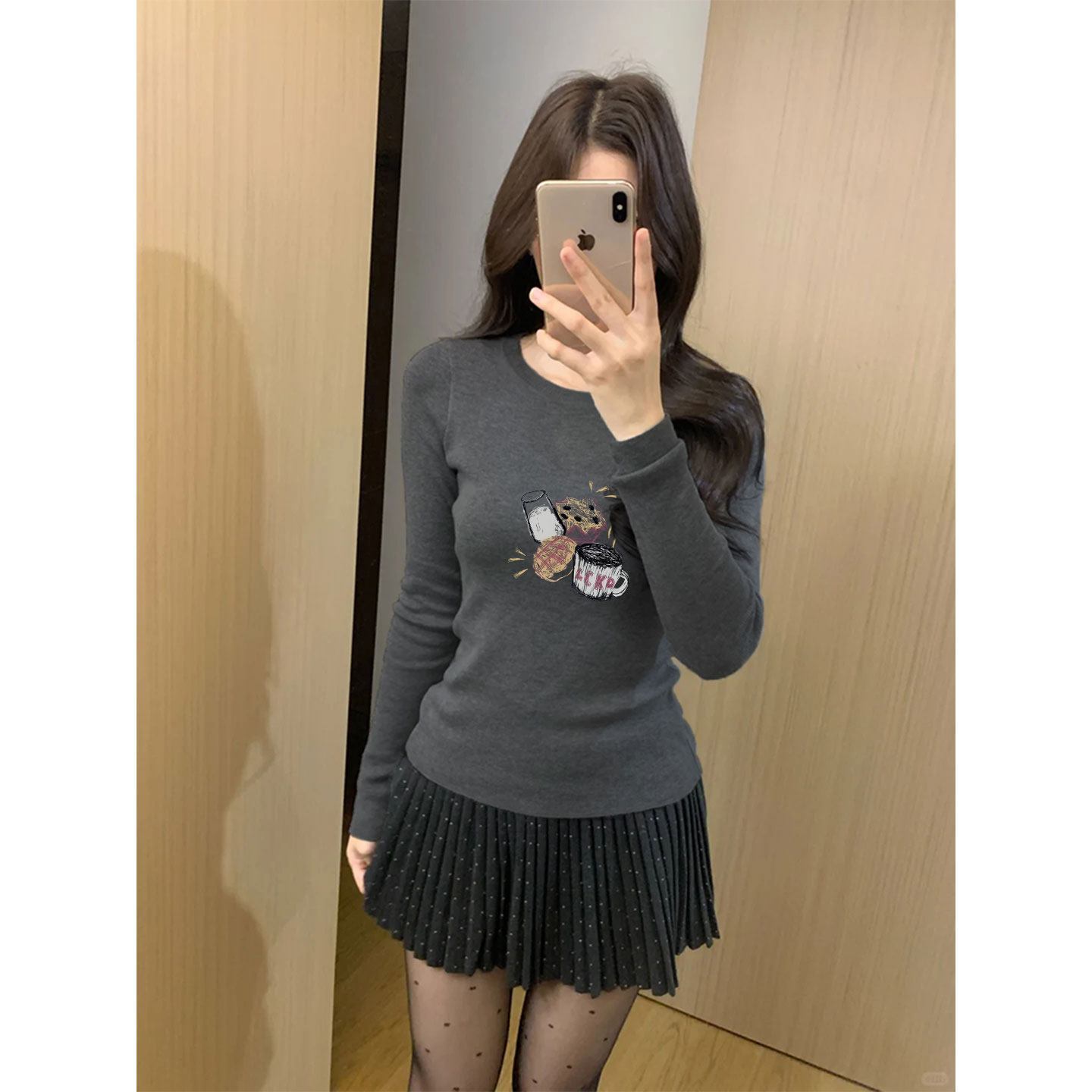 秋冬灰色修身内搭打底衫女2025新款今年流行爆款纯棉长袖t恤上衣