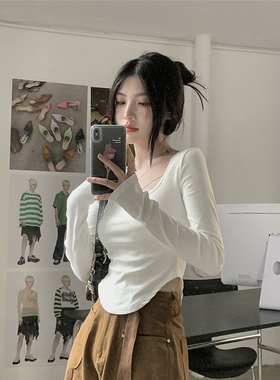 纯欲甜辣妹U领内搭打底衫女春秋装冬季加绒紧身短款长袖t恤小上衣