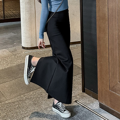春秋半身裙女黑色直筒长