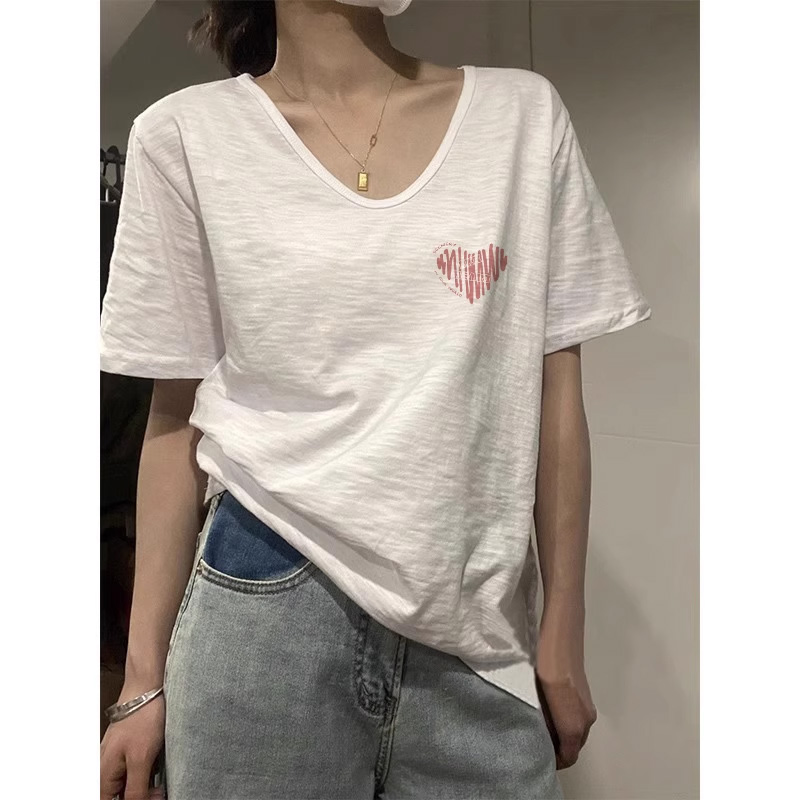 纯棉V领韩系风格穿搭短袖T恤女