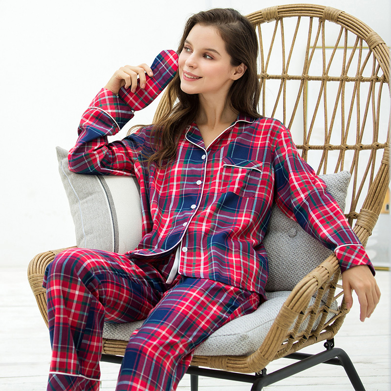 娅尔丽经典简约风格子可外穿睡衣