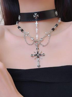 哥特朋克风黑色十字架皮革项圈女choker颈环项链亚比配饰颈链饰品