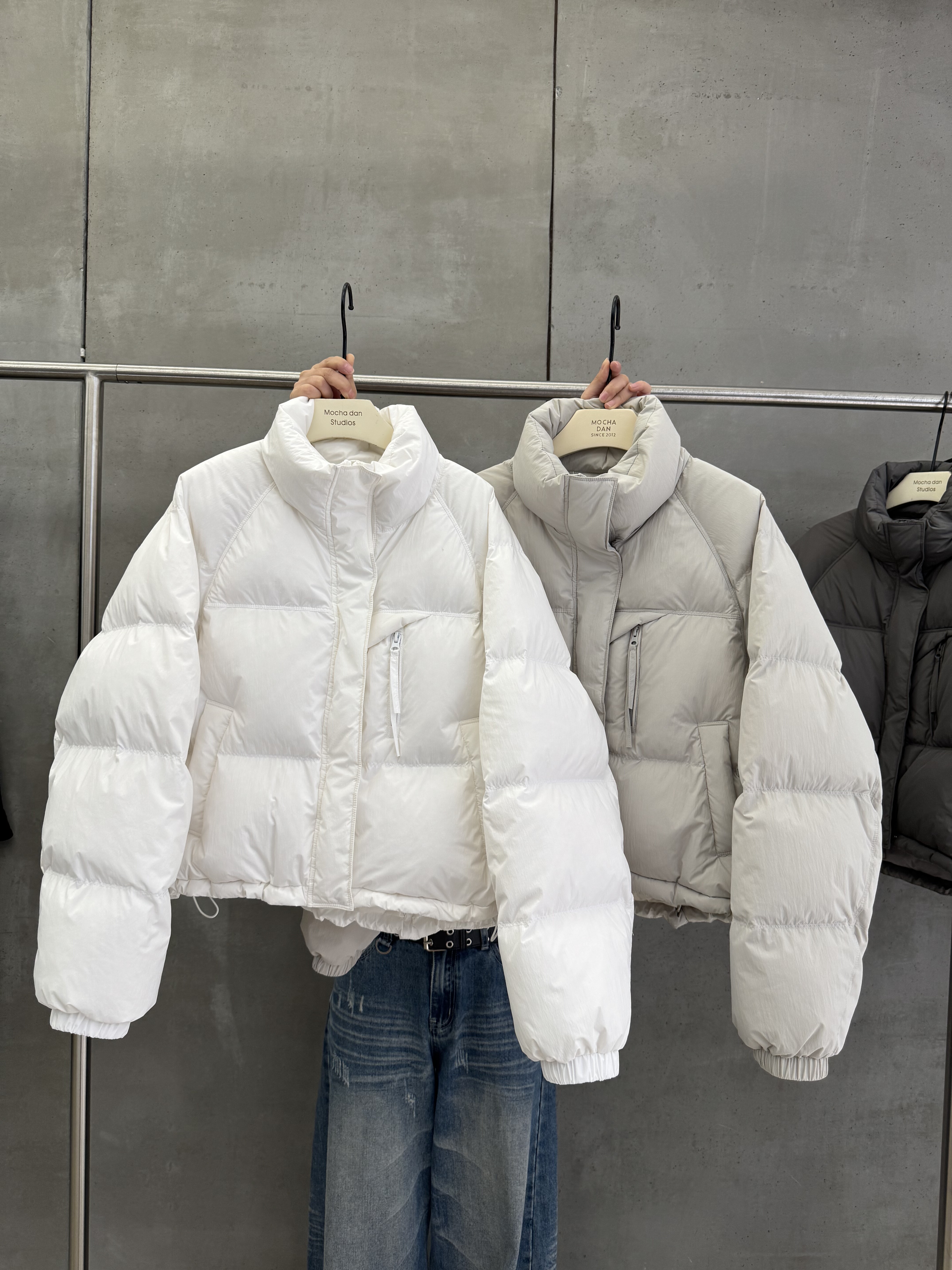Der.moookka韩系立领短款羽绒服女2025冬季设计感90白鸭绒面包服