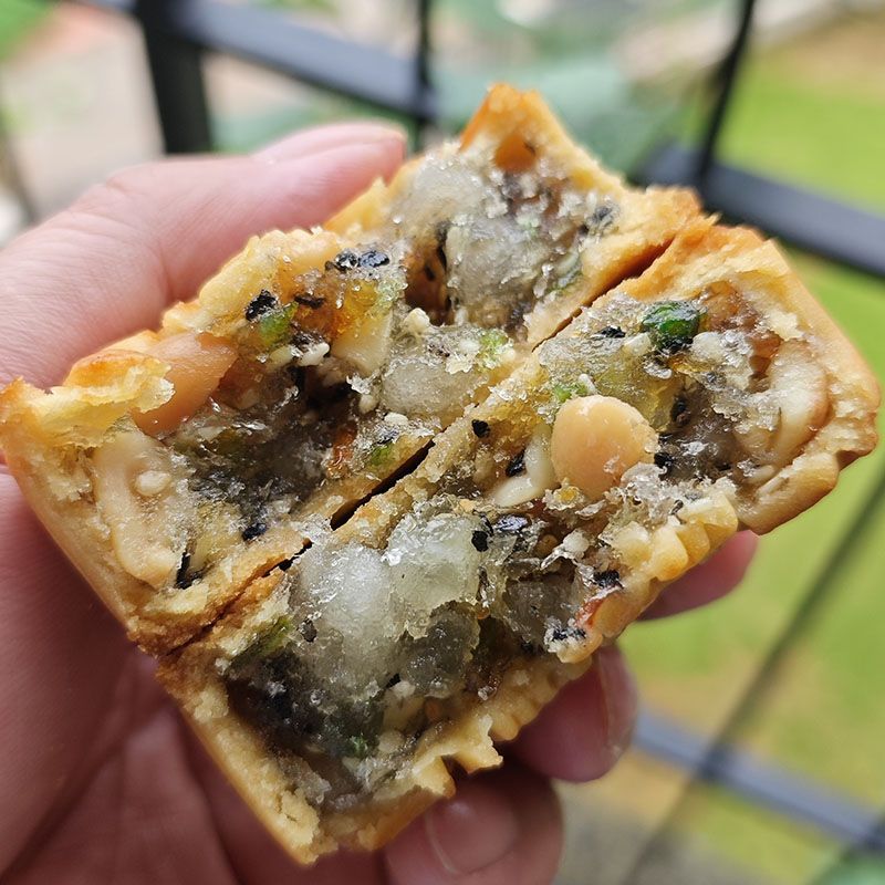 广西月宜州拉利月饼池老式传统糕点五仁叉烧产地发货中秋冯家月饼