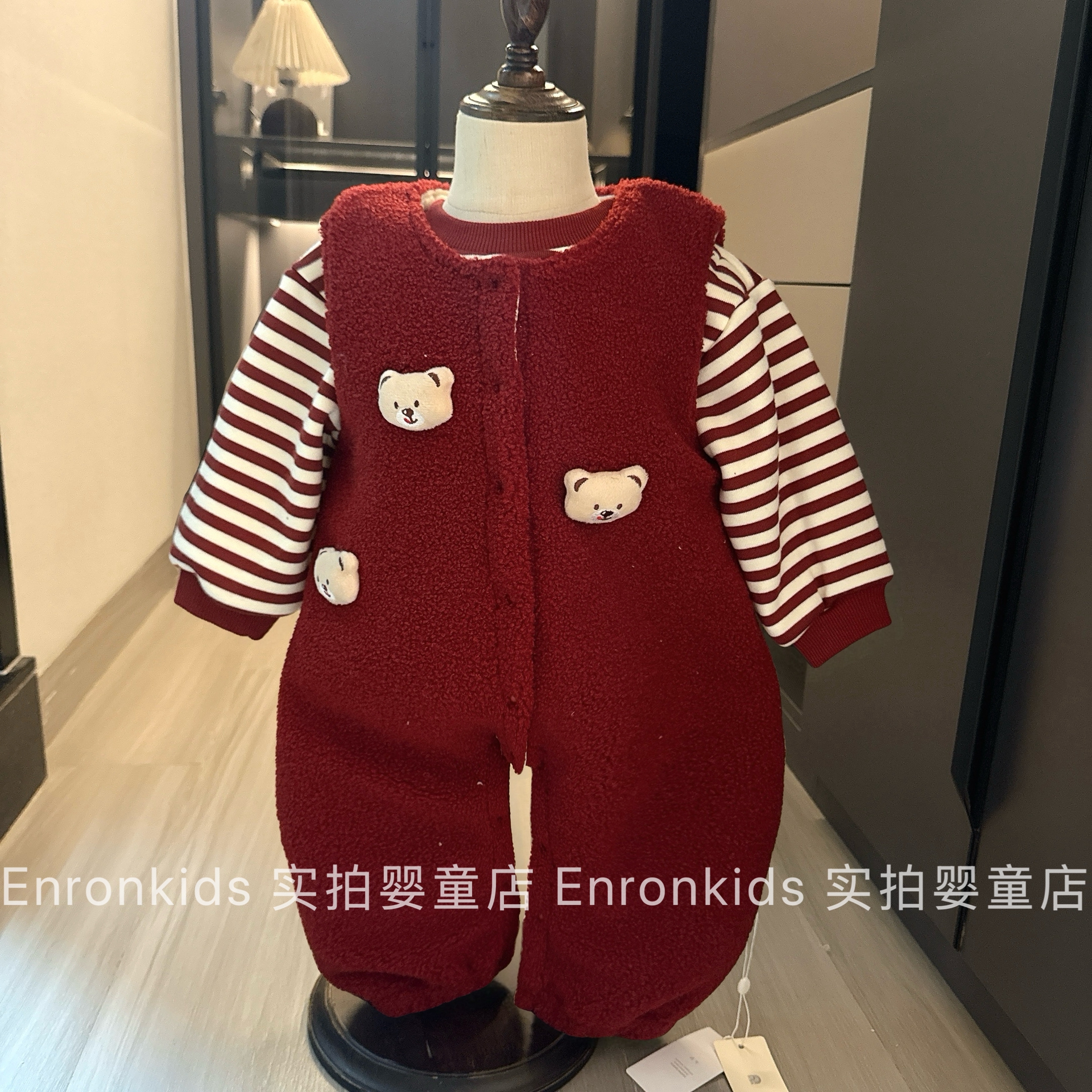 婴儿新款冬装羊羔毛背带裤拜年服