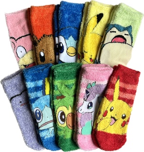 38包邮数码宝贝宝可梦皮卡丘羽毛纱绒绒亲子保暖袜/地板短袜船袜