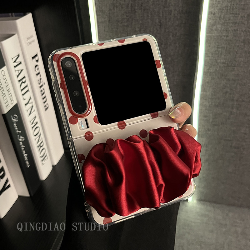 轻调 ins日韩白底波点红色丝巾腕带适用于华为Pura X手机壳