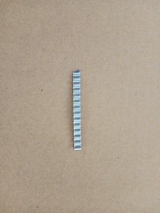 自流平地面裂缝 墙面裂缝 修补波纹钢片 波纹条 钢条片宽8毫米