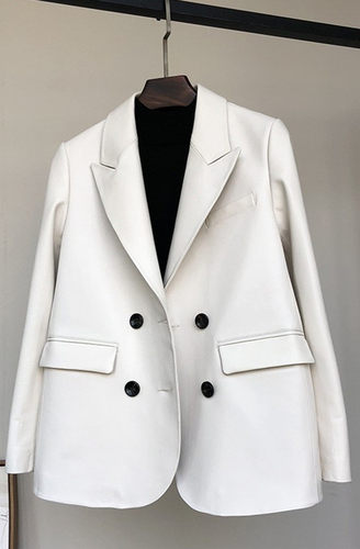 白色海宁春季西装领双排扣皮衣