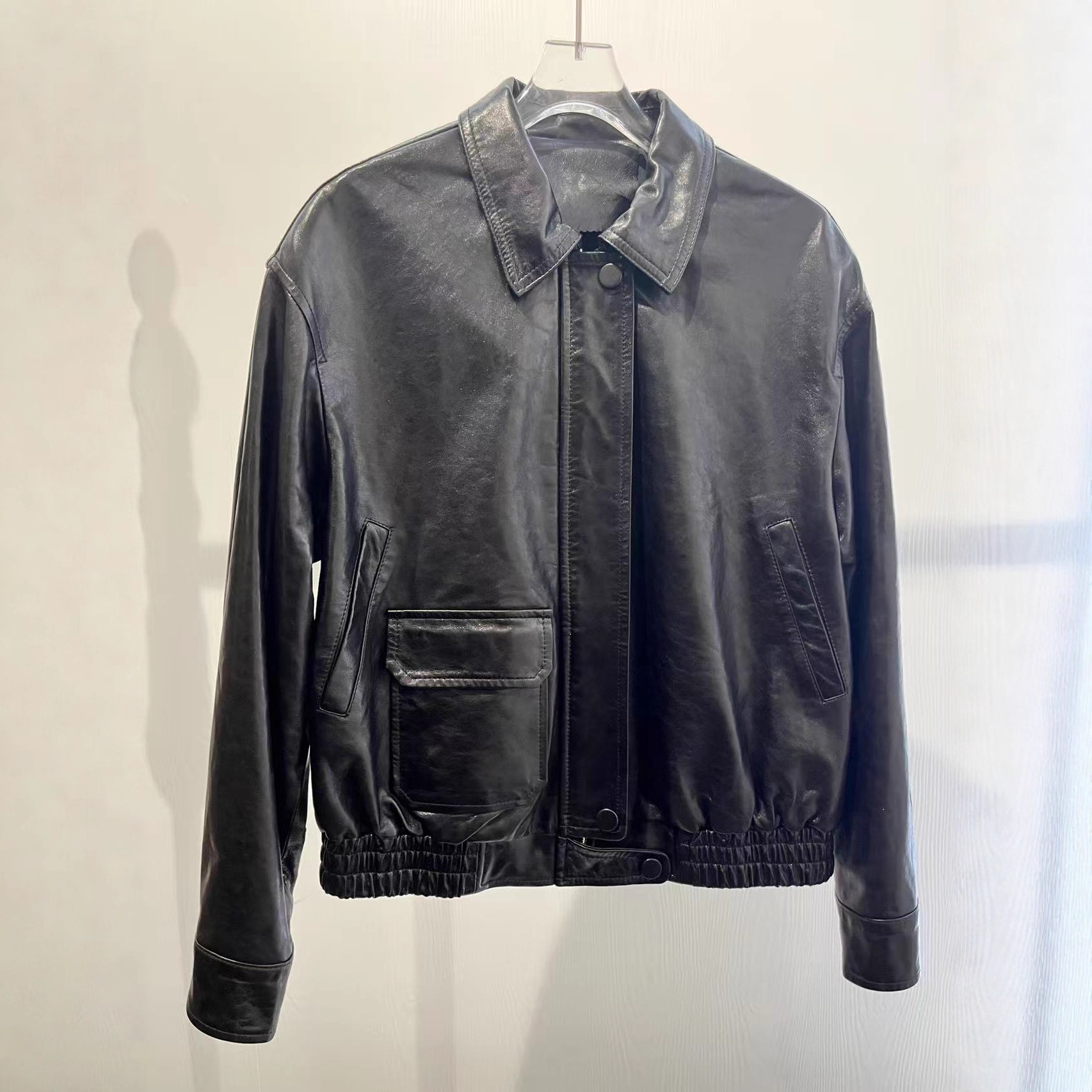 真皮油蜡绵羊皮夹克短款皮衣女