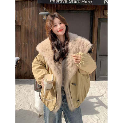 【大明月女装】欧站设计款拼毛短款牛角扣棉服FY6631