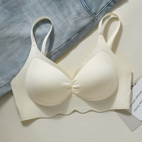 无痕内衣女小胸聚拢舒适一片式