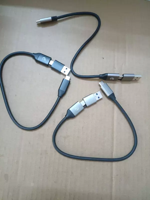 二合一USB3.2Type-C数据线0.3米10Gbps适用固态移动硬盘SSD手机