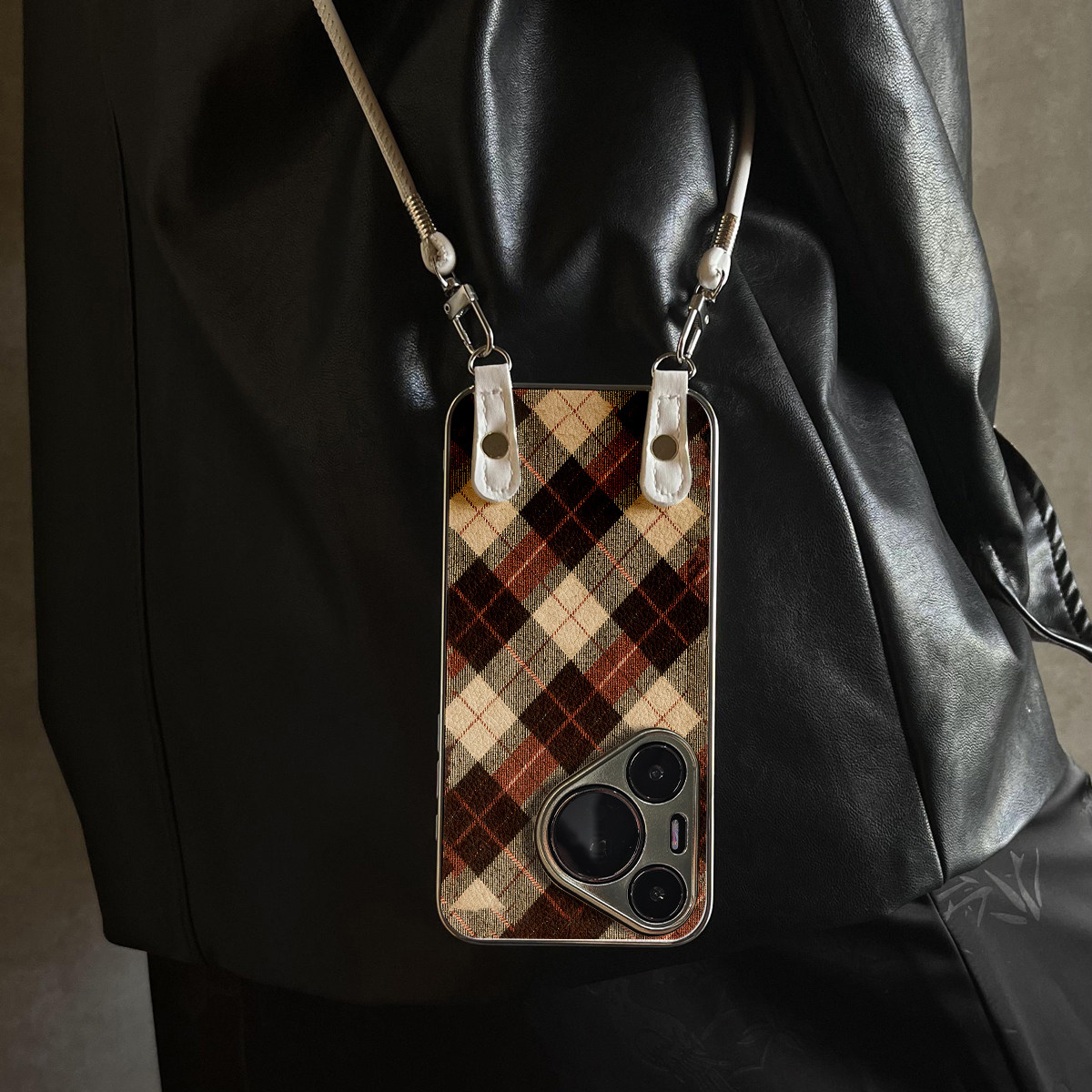 适用于华为Pura70pro手机壳新款拼色菱格Mate60/70pro十套50/40全包防摔P60/80带挂绳Nova14ultra/13/12外7/9