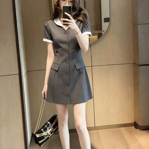 初夏通勤设计感灰色假两件条纹连衣裙女收腰A字短裙气质显瘦裙子