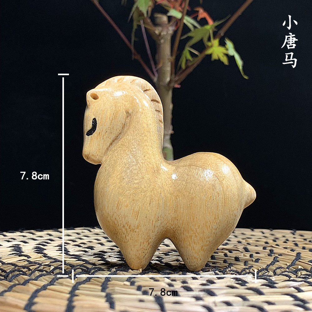 香樟木 仿古雕刻 小唐马 将军马 创意文玩工艺品手把件小摆件