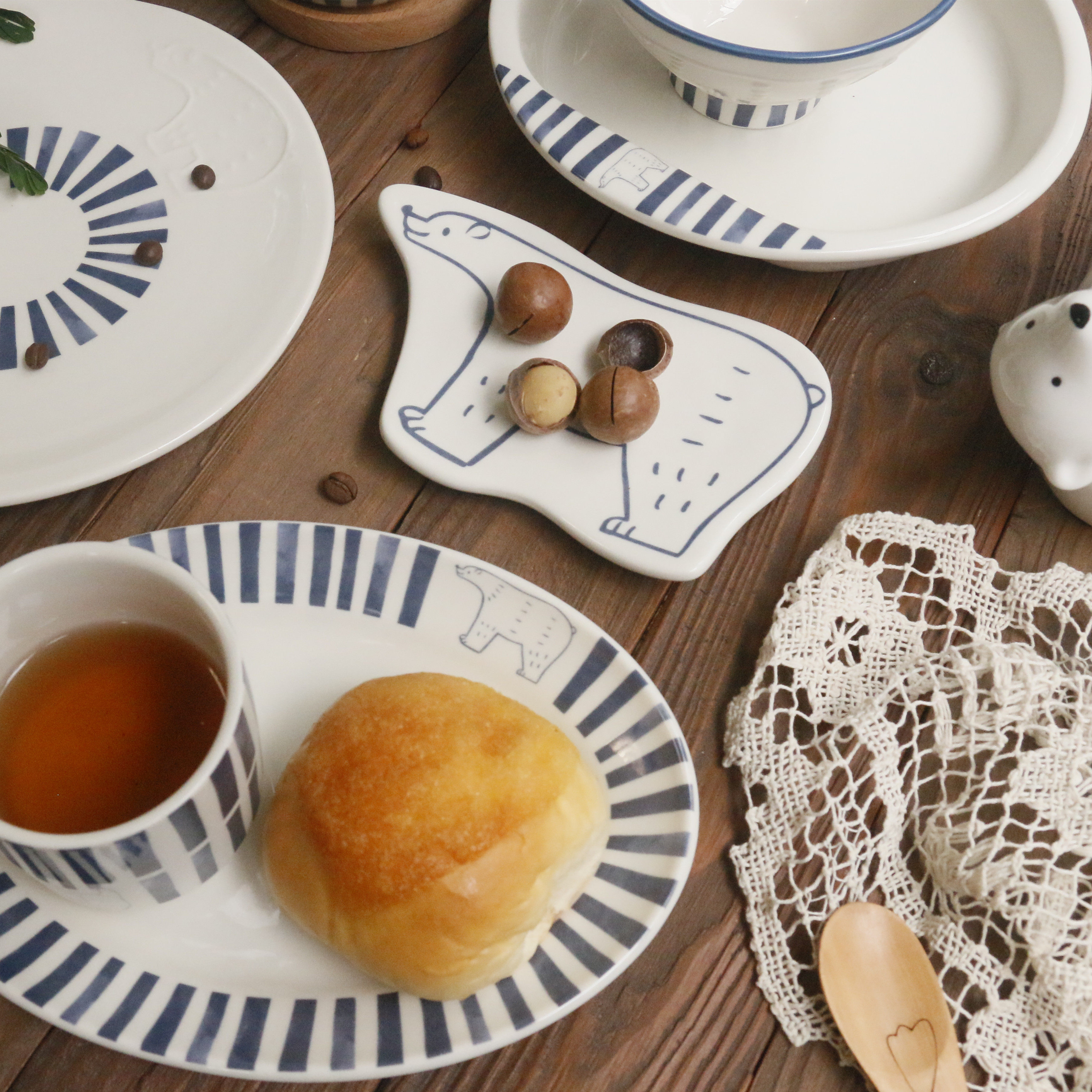 树下盒日式釉下彩卡通北极熊系列餐具西餐盘水果盘碟米饭碗马克杯,餐饮具,盘,淘宝优惠券,粉丝福利购,淘宝优惠卷