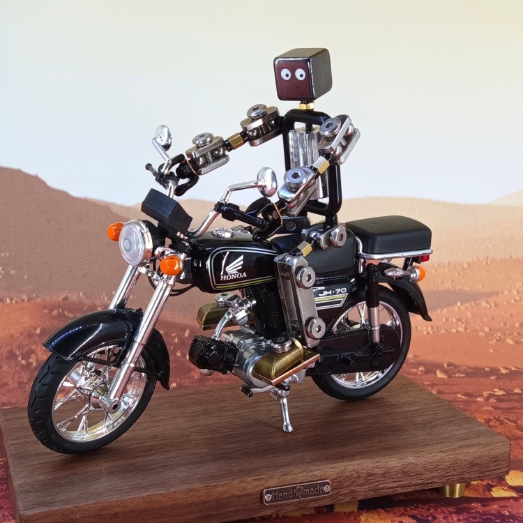 机器人摩托车模型桌面个性摆件