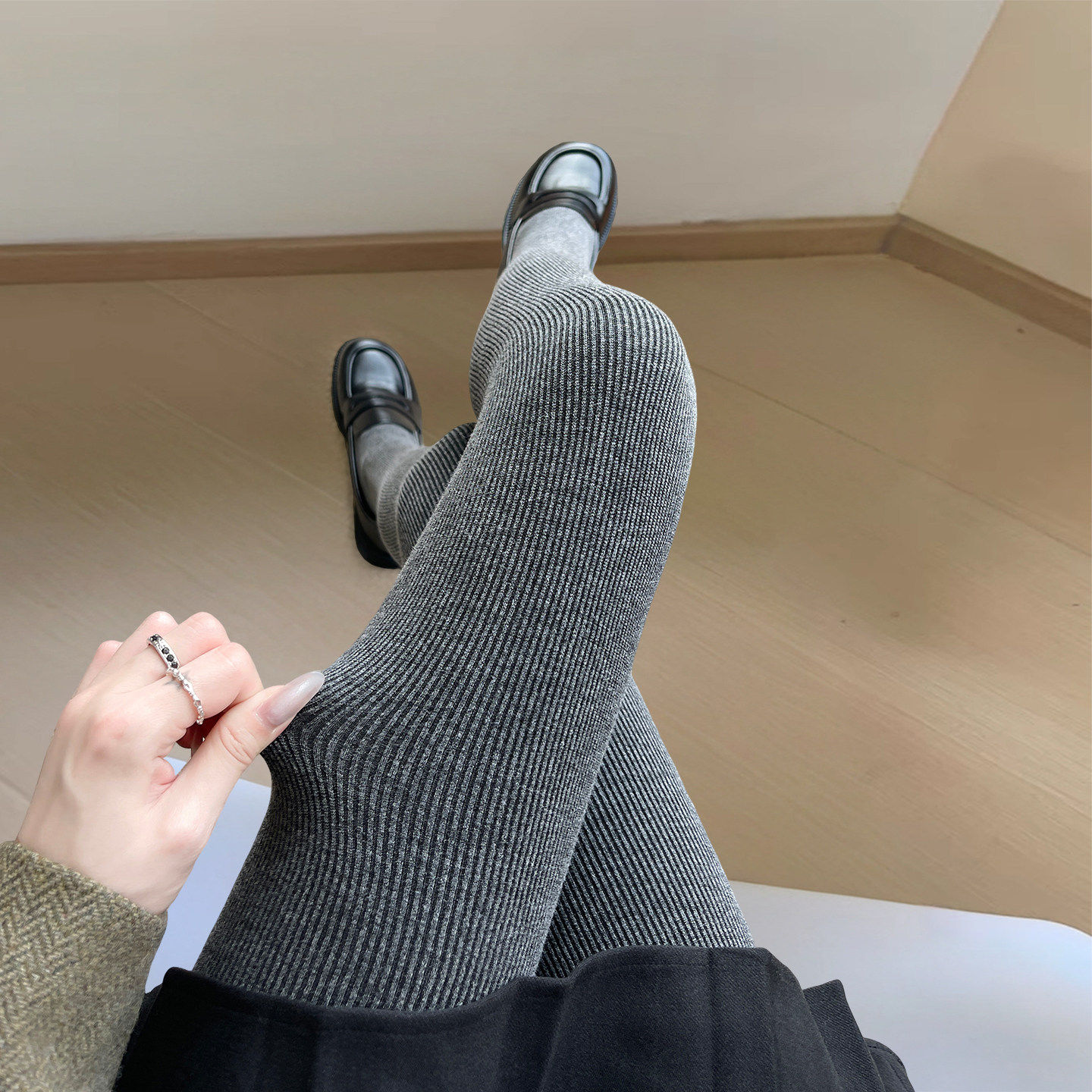 竖条纹打底裤女秋冬季加绒加厚保暖秋裤外穿配裙子灰色踩脚连裤袜