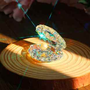 太阳捕手彩虹水晶炫彩河蚌珍珠钻石吊坠EDC棱光镜解压创意玩具